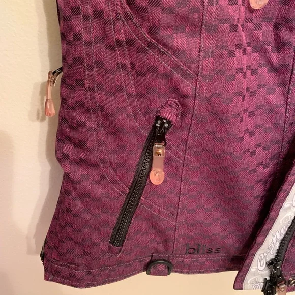 Castle X snowmobile jacket. Like new. Zip & velcro close. Removable hood. 5⭐️PA - Picture 4 of 6